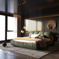 Letto imbottito di lusso con testiera imbottita oversize e struttura in legno massello verde